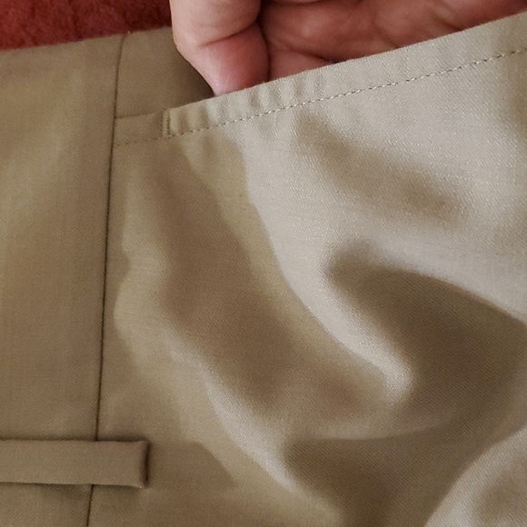 Jos.A.BANK Signature Tailored Fit Men's Wool Light Dress Pants - Size 34R - Picture 6 of 10